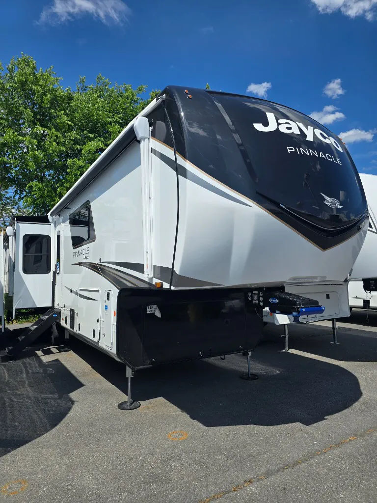2026 Jayco Pinnacle 36FBTS