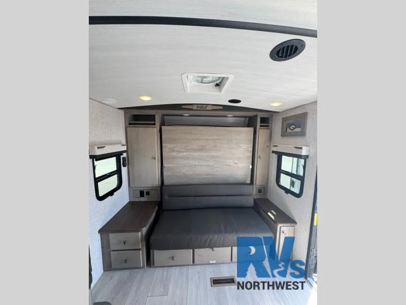 2027 Northwood Nash 18FM - Photo 4