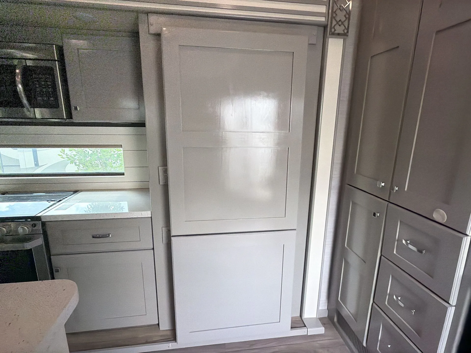 2021 VanLeigh RV Pinecrest 335RLP - Photo 4