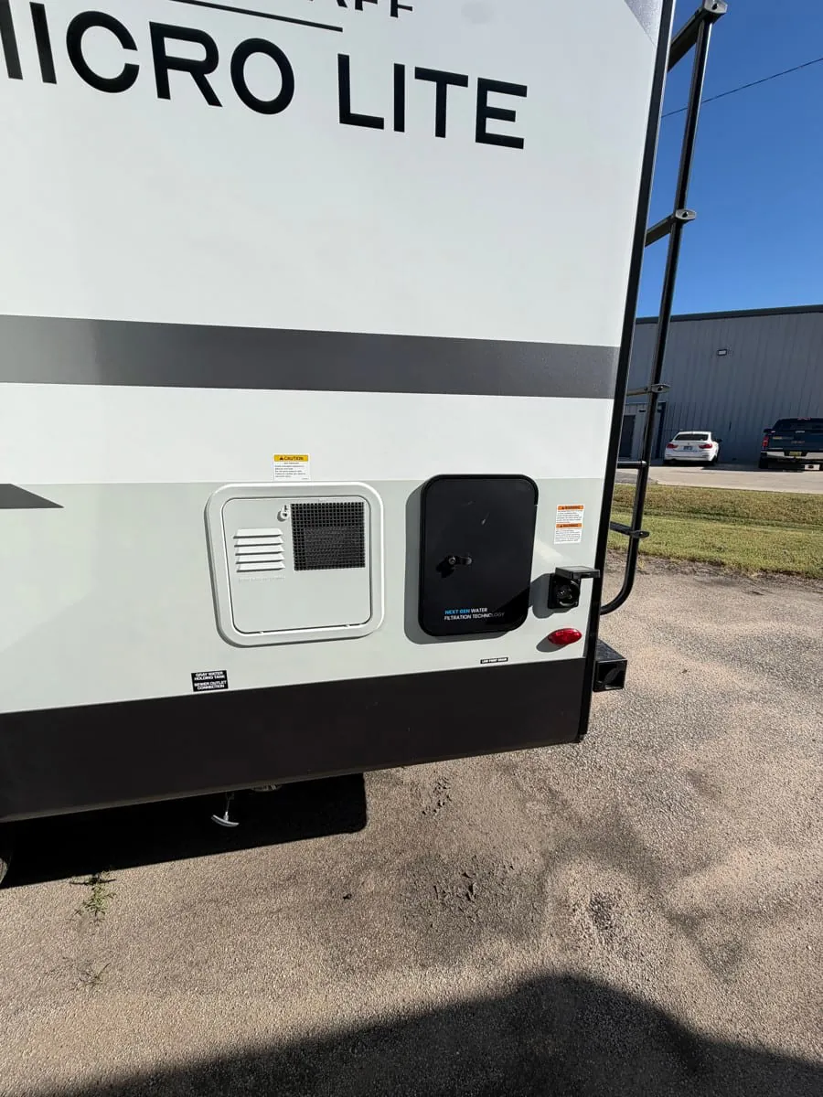 2027 Forest River Flagstaff Micro Lite 22LKS — Photo 6