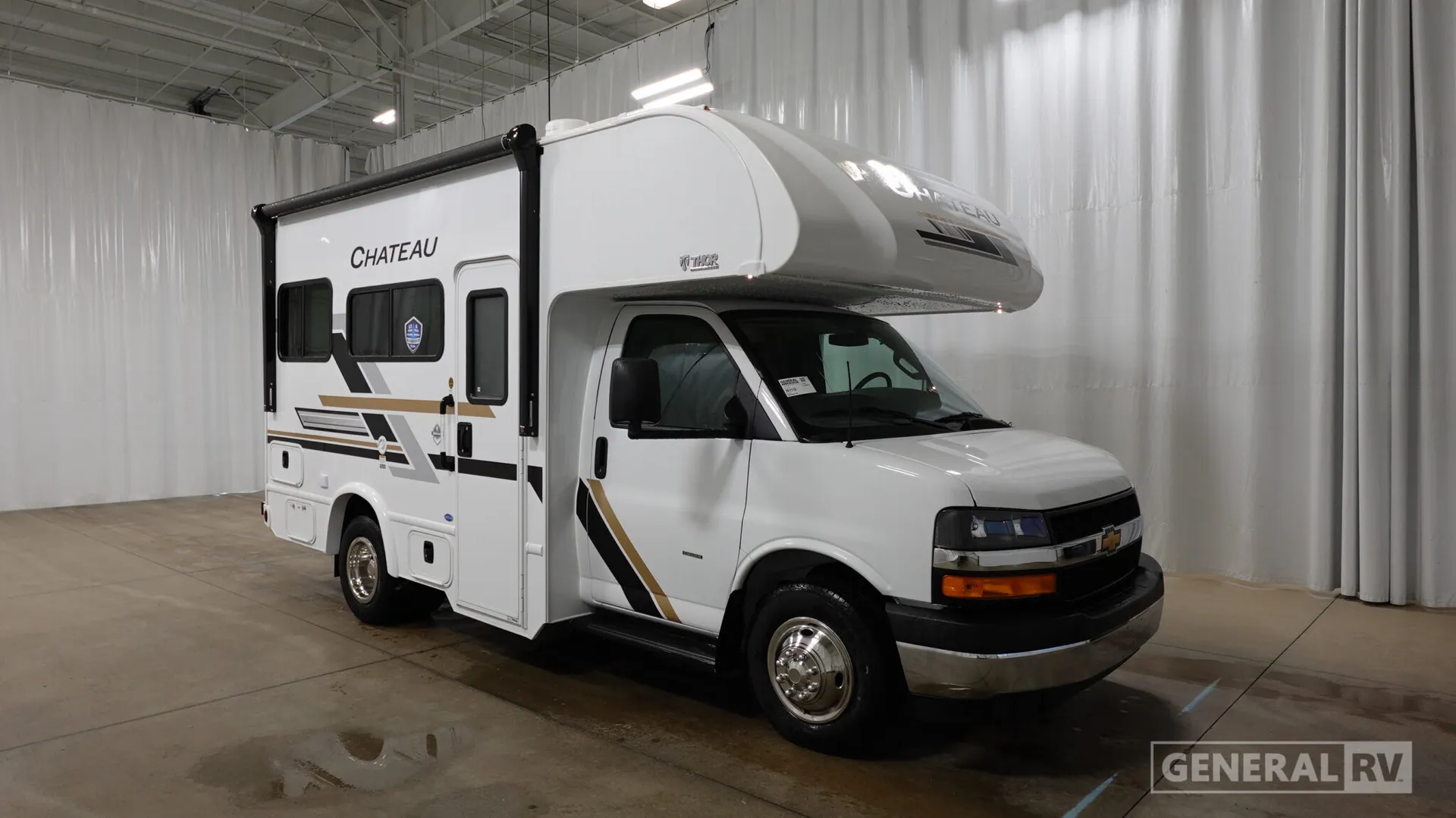 2027 Thor Motor Coach Chateau 19Z - Photo 2