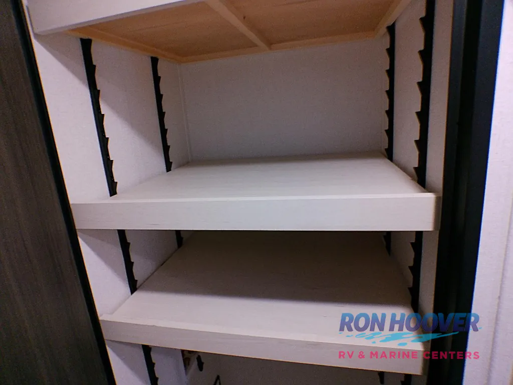 2027 Shasta RVs i-5 Edition 532BEDS, Photos photo 62