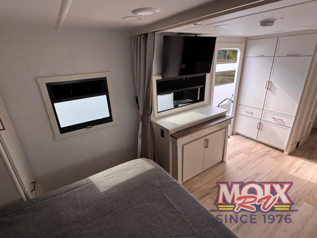 2026 Brinkley Model Ix 23X, Photos photo 26
