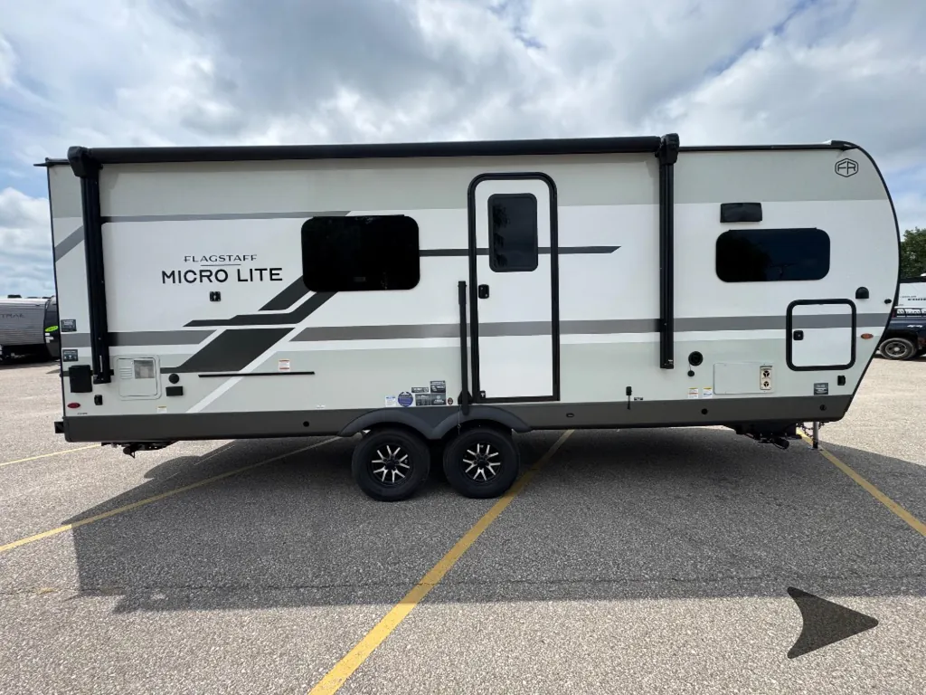 2026 Forest River Flagstaff Micro Lite 25MBR, Photos photo 4