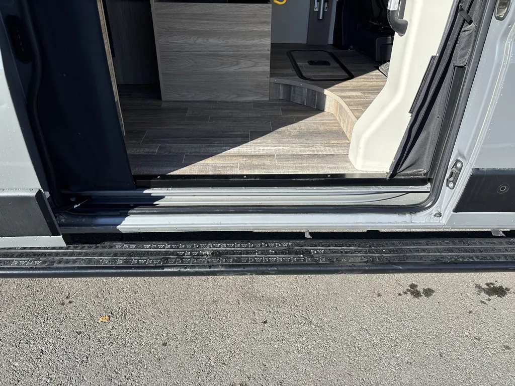 2025 Winnebago Travato 59G, Photos photo 19