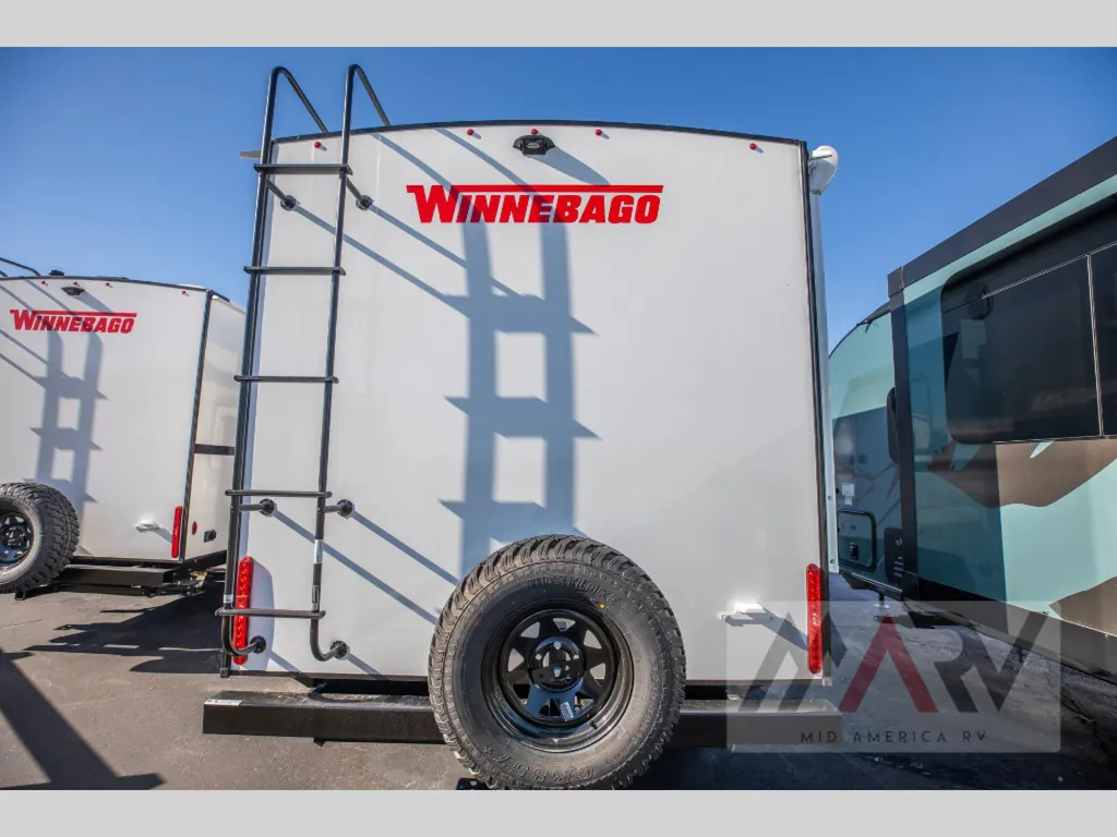 2027 Winnebago Micro Minnie 2108DS, Photos photo 6