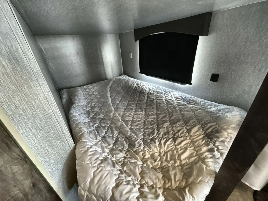 2022 Forest River EVO T2850, Photos photo 27