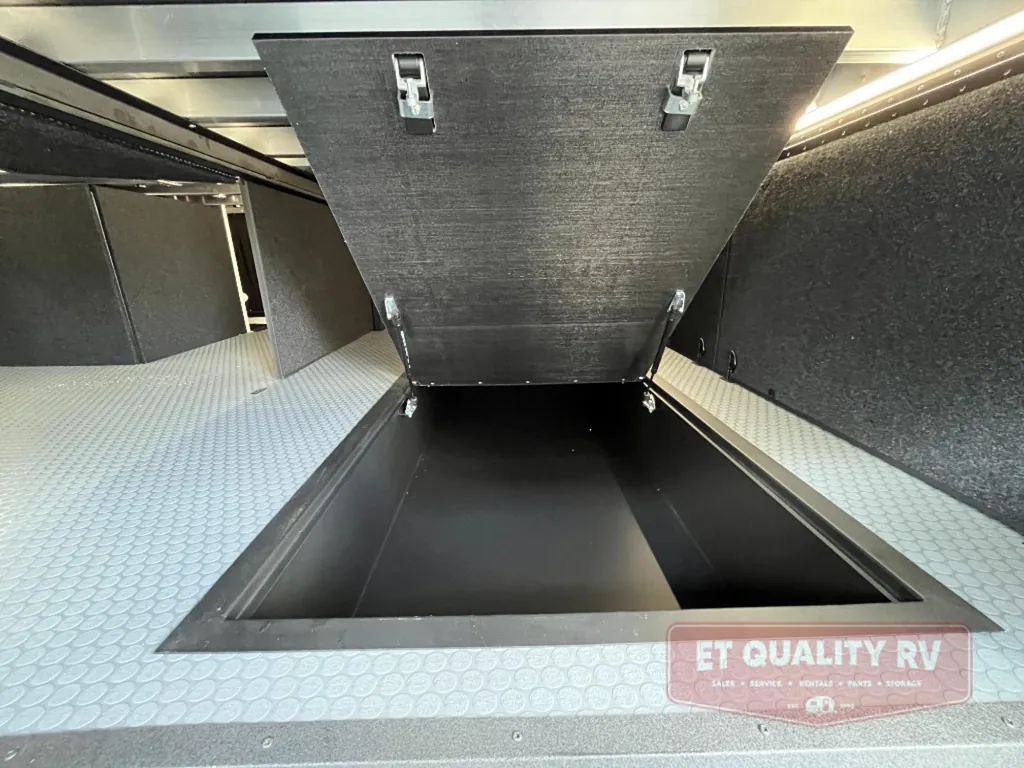 2026 Brinkley Model G 4150, Photos photo 23