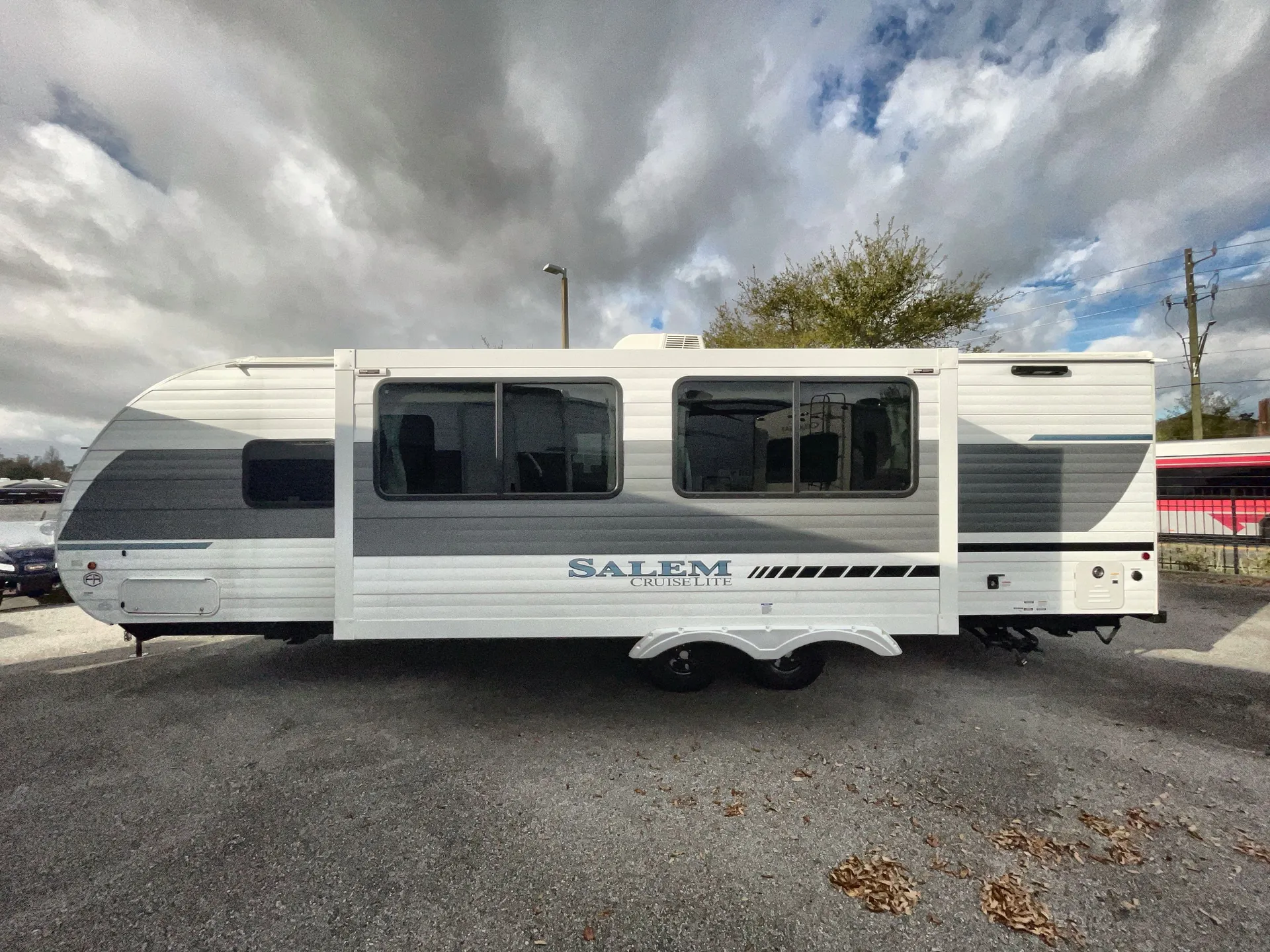 2026 Forest River Salem Cruise Lite 263BHXL — off campside