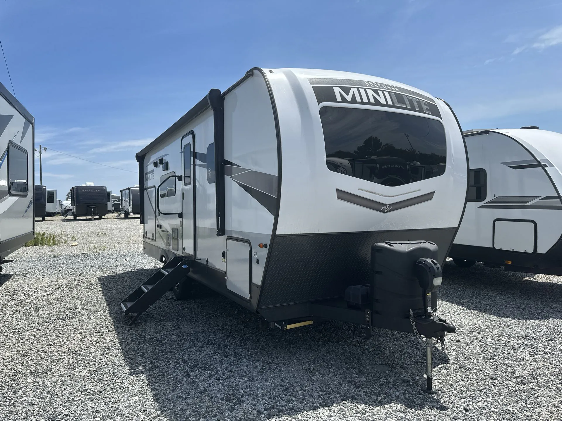 2023 Forest River Rockwood Mini Lite 2513S - Photo 2