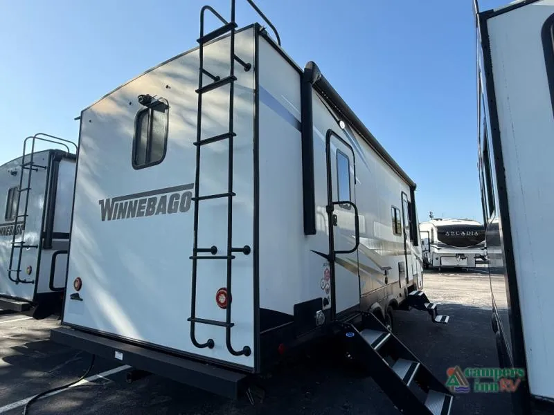 2021 Winnebago Voyage 2427RB - Photo 4