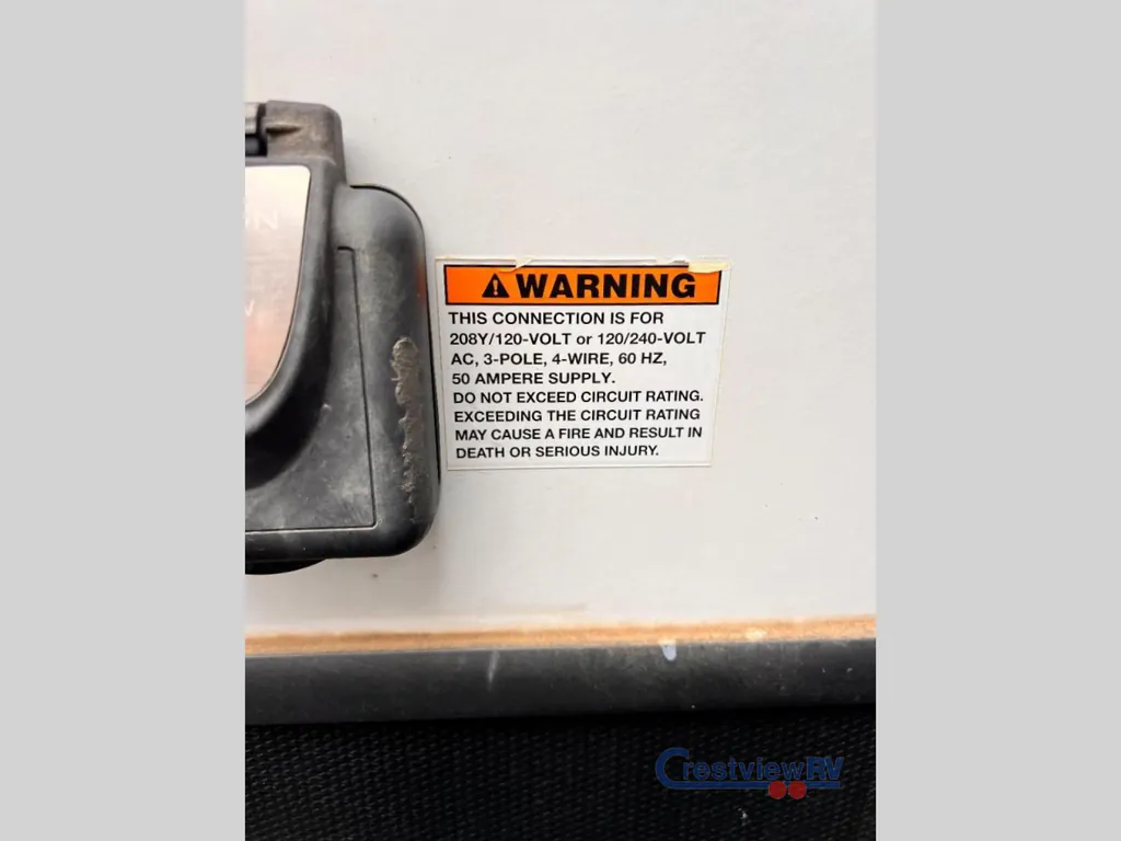 2020 Dutchmen Voltage Triton 3551, Photos photo 47