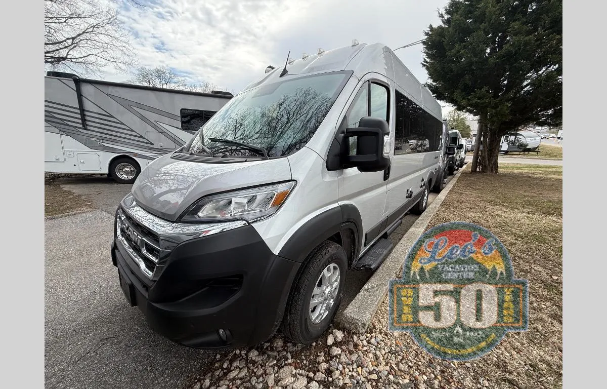 2026 Thor Motor Coach Sequence 20L - Photo 2