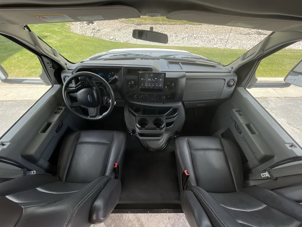 2021 Forest River Sunseeker 2440DS, Photos photo 10