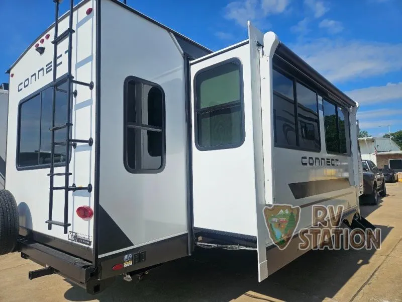 2026 KZ Connect 313MK - Photo 3