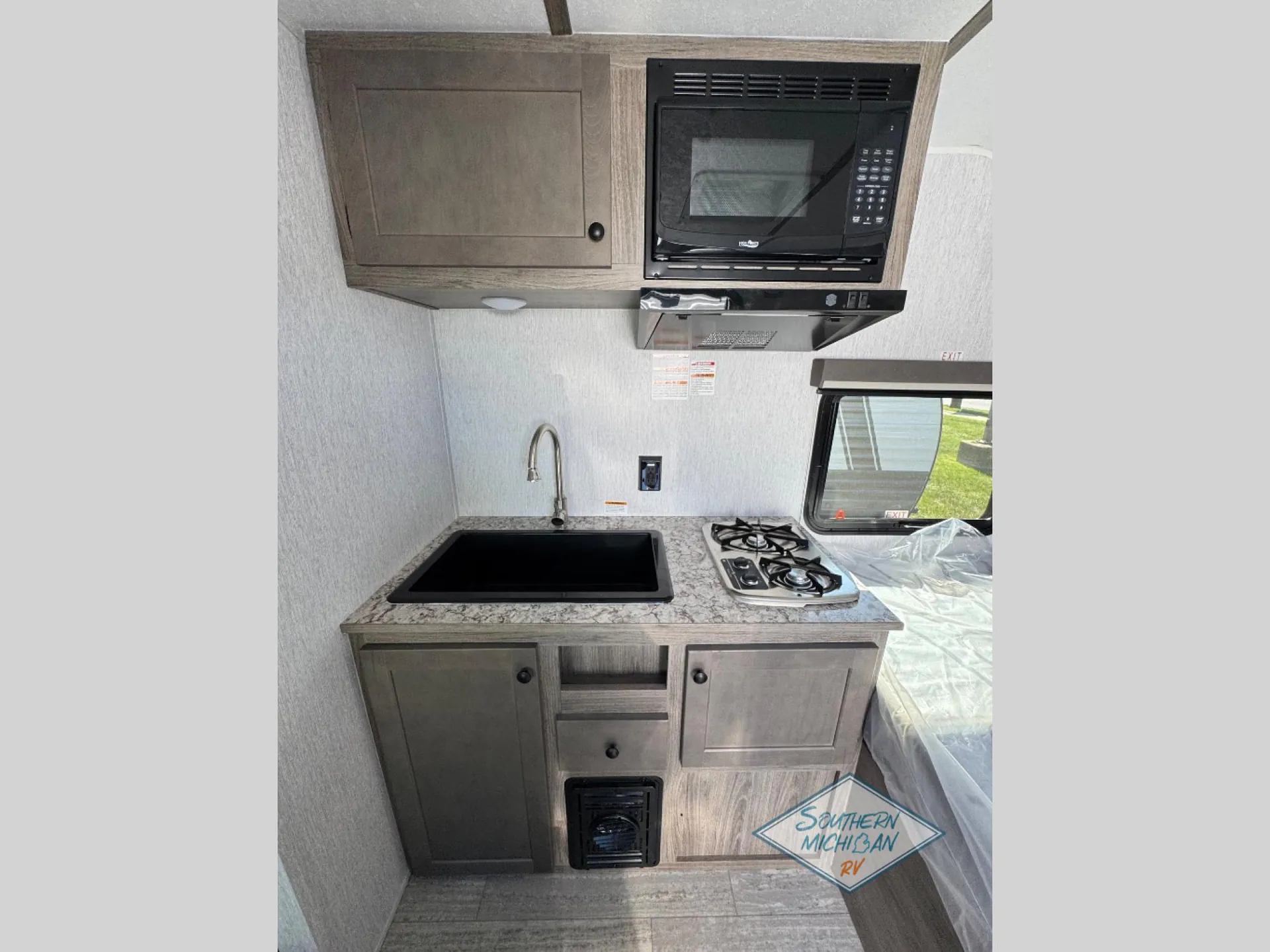 2025 Sunset Park RV Sun Lite LTD 13BH - Photo 4
