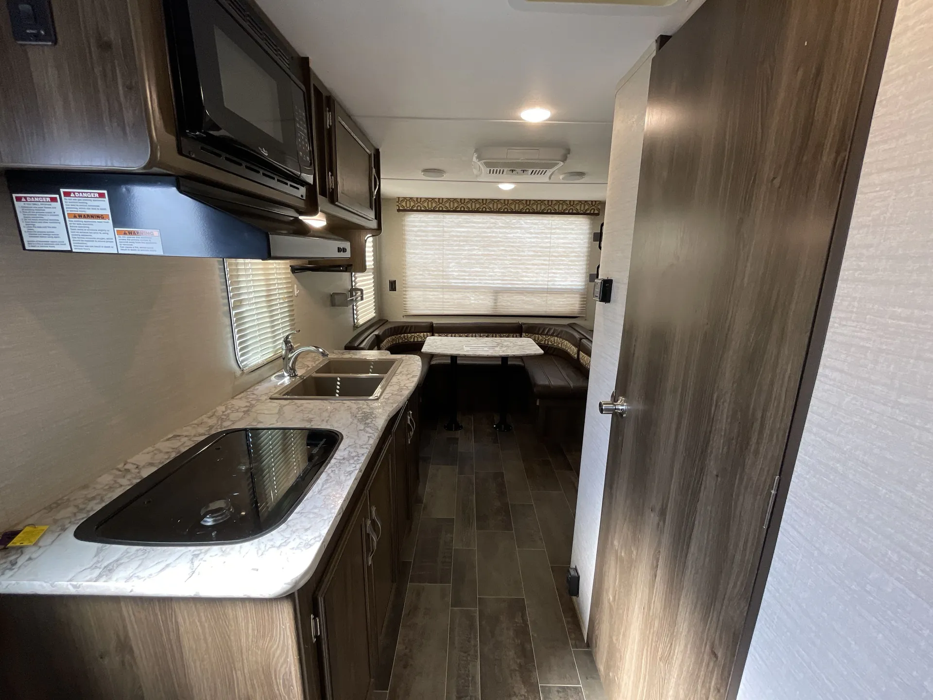 2019 Keystone Bullet Crossfire 1900RD — living area main