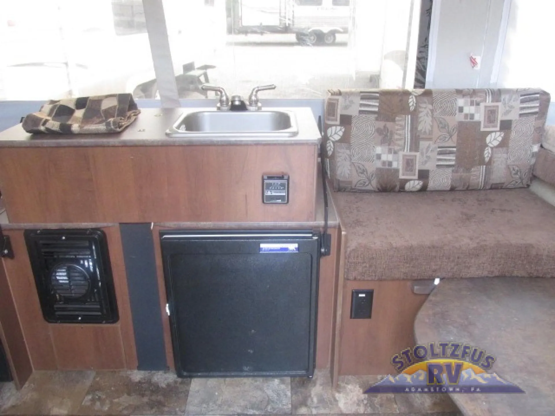 2016 Jayco Jay Series 1007UD - Photo 3