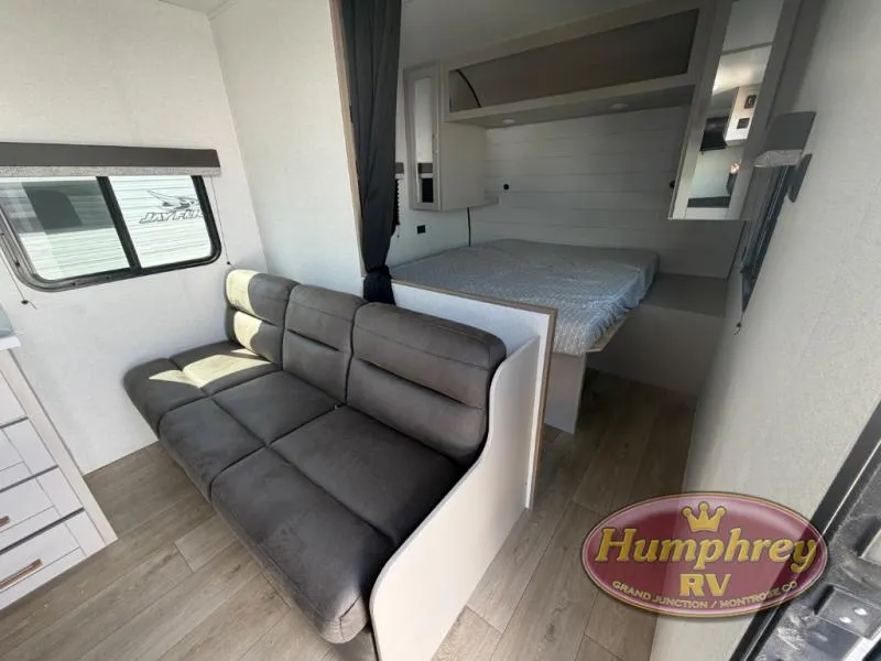 2027 Jayco Jay Flight SLX 260BHW - Photo 4