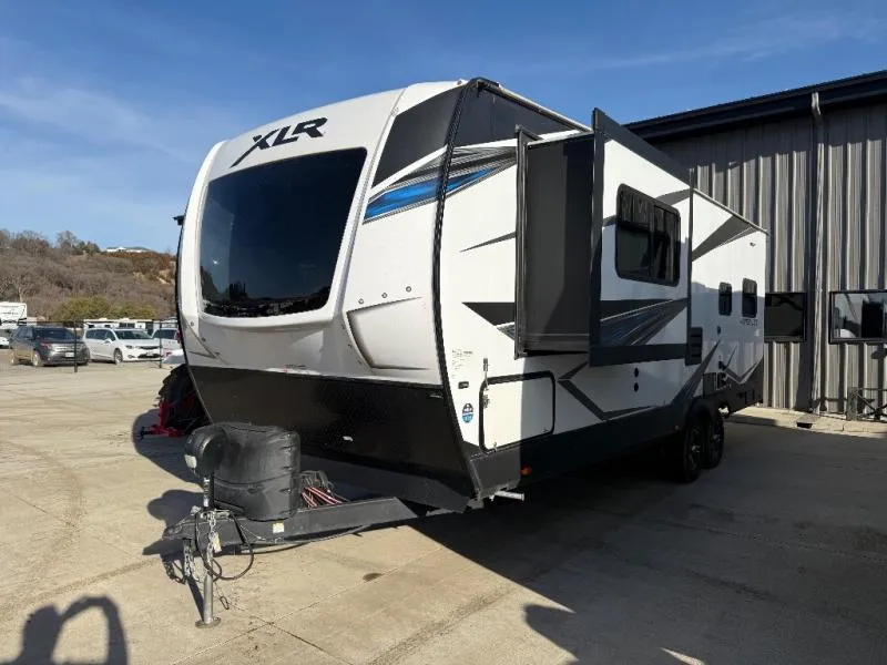 2022 Forest River XLR Hyper Lite 2513 - Photo 4
