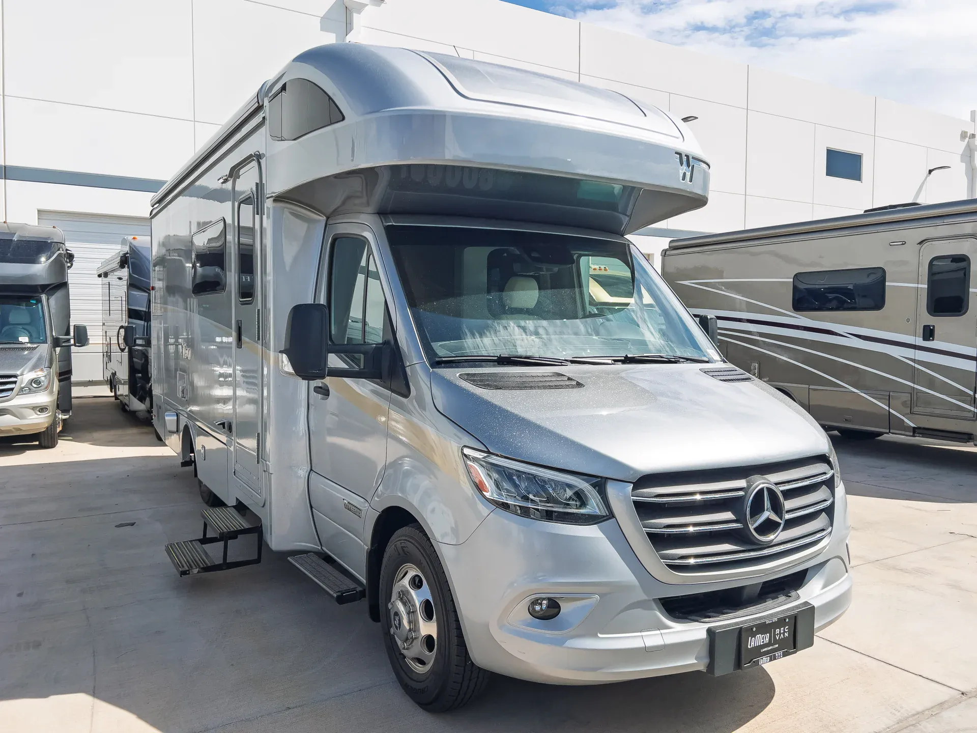 2025 Winnebago View 24T - Photo 2