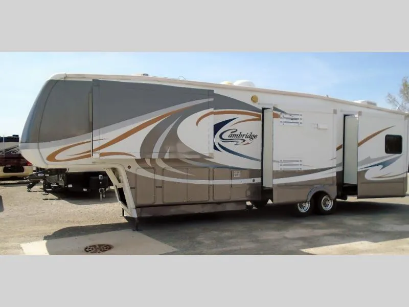 2006 Keystone RV Cambridge 358RLS - Photo 2