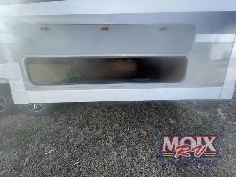 2020 Lance Lance Travel Trailers Used    2465 - Photo 4