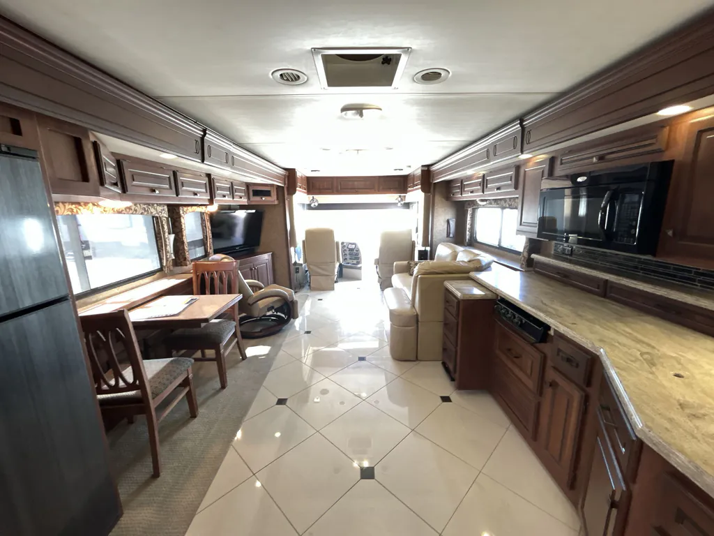 2013 Forest River Berkshire 390 FL, Photos photo 4