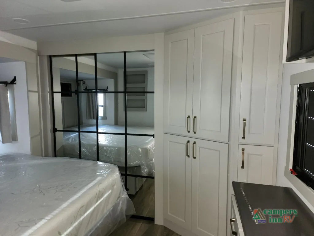 2025 Brinkley Model G 4100, Photos photo 31