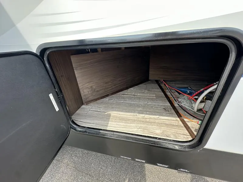 2019 Forest River Cherokee Alpha Wolf 26DBH-L, Photos photo 7