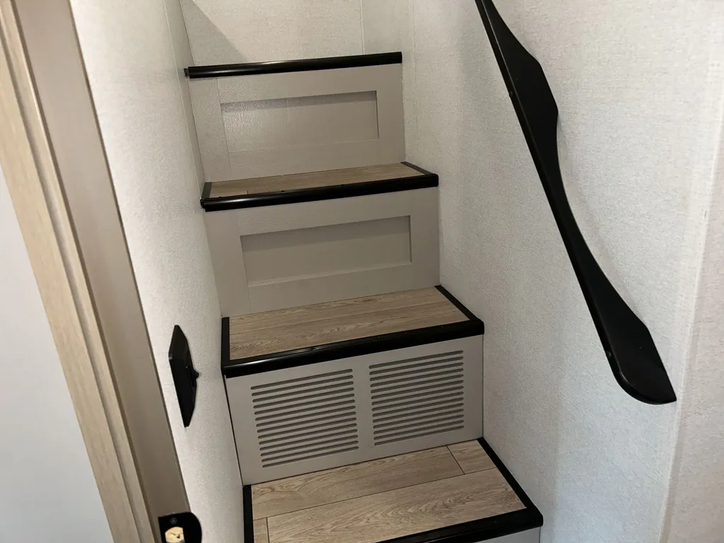2027 Jayco Jay Flight Bungalow 401LOFT DS, Photos photo 50