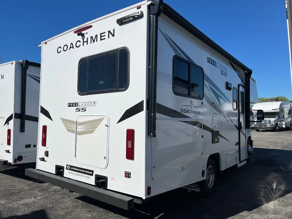 2026 Coachmen Freelander 21QSS - Photo 3