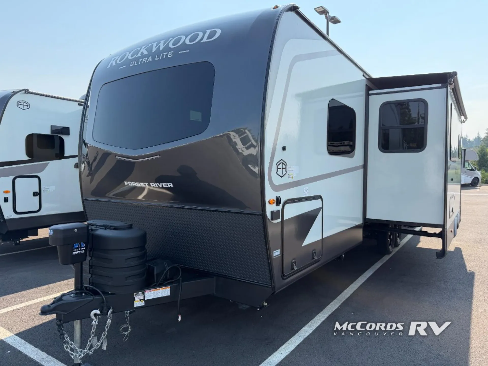 2027 Forest River Rockwood Ultra Lite 2706BH - Photo 3