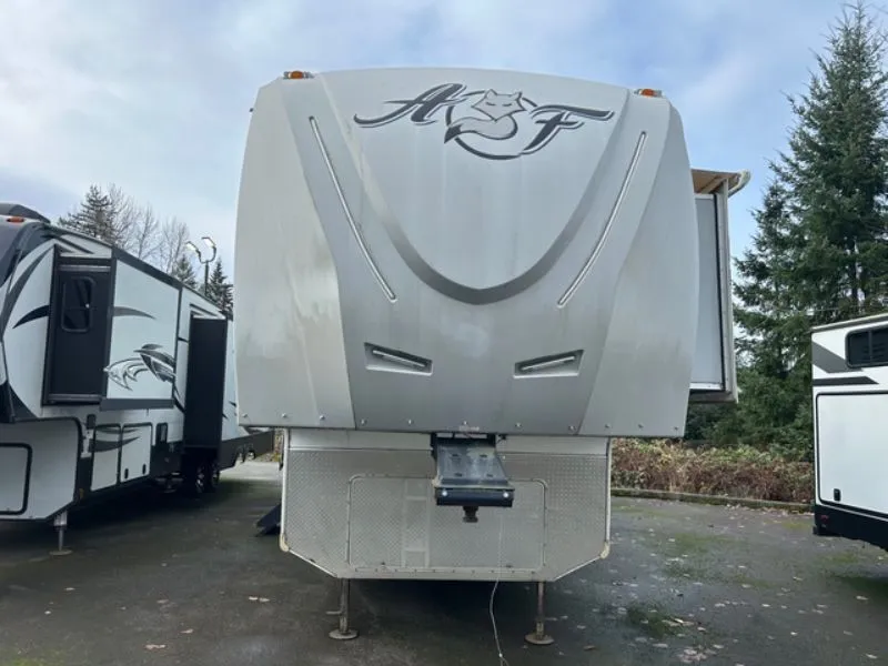 2017 Northwood Arctic Fox Grande Ronde 35-5Z - Photo 3