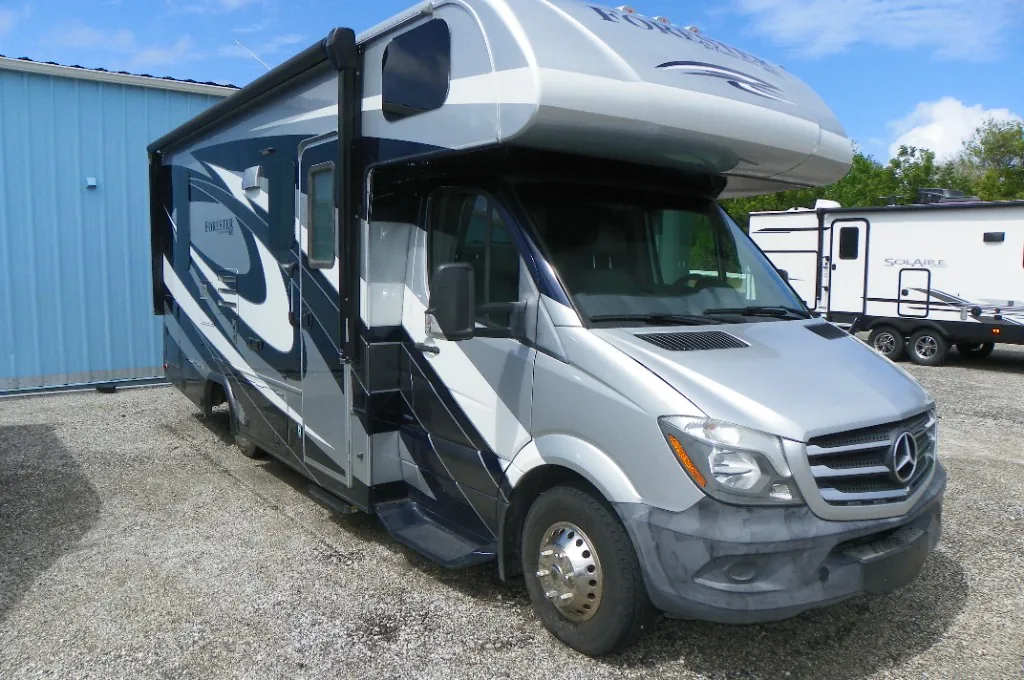 2017 Forest River Forester MBS 2401R - Photo 2