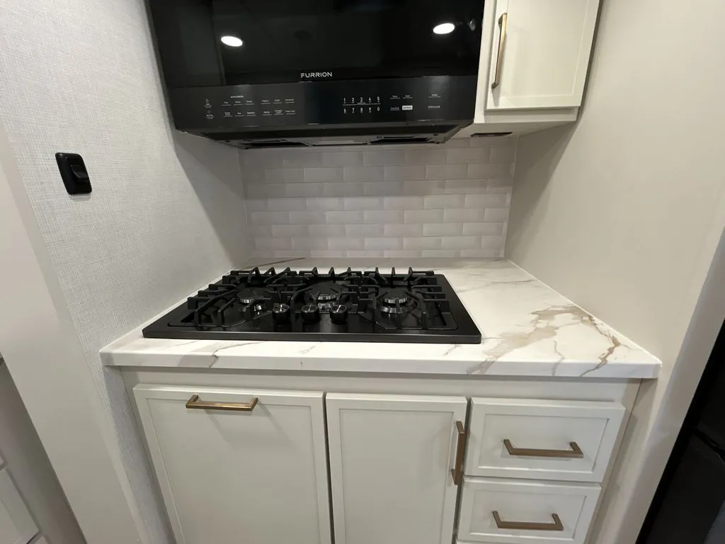 2026 Brinkley Model Ix 23X, Photos photo 7