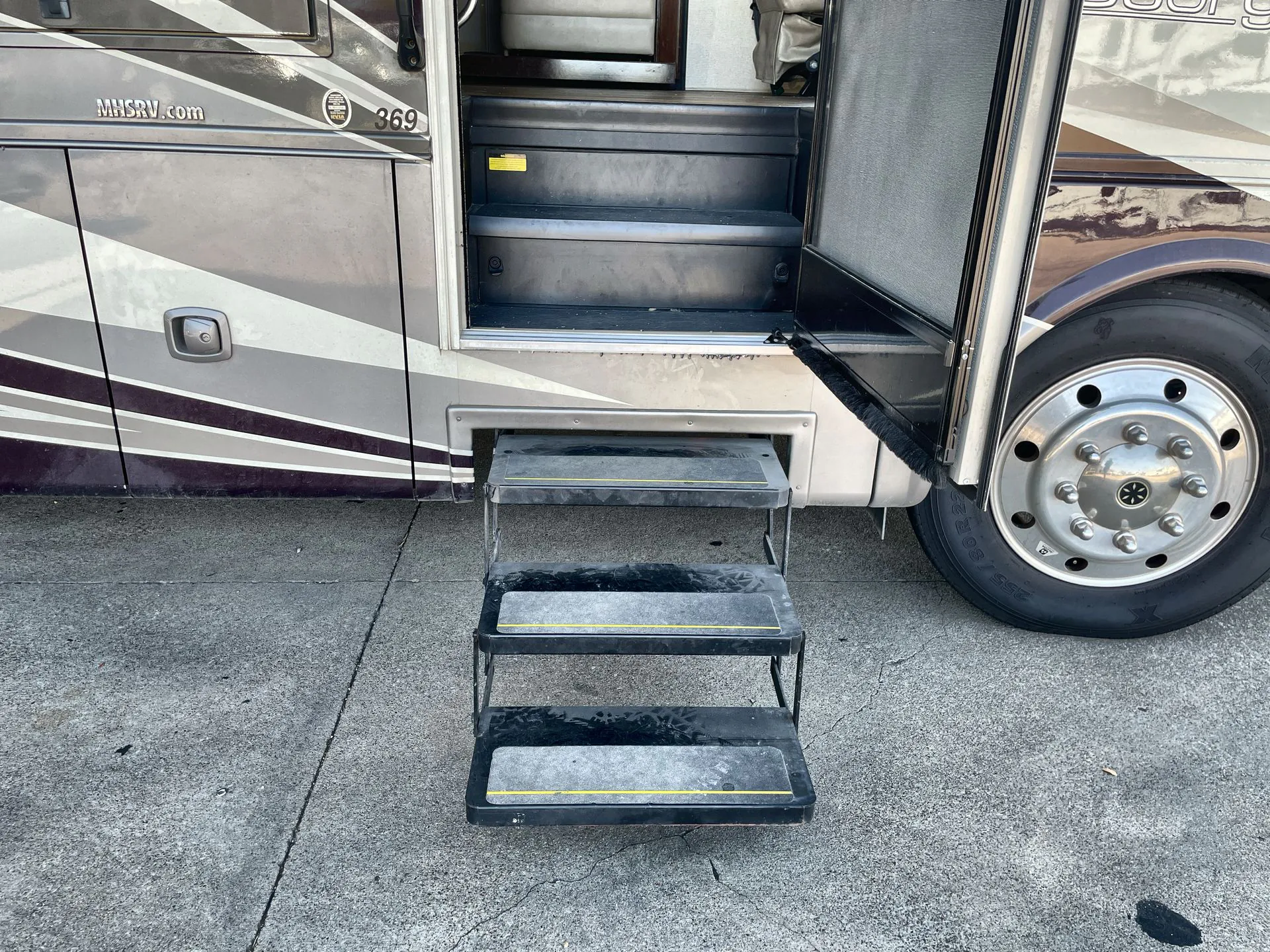 2018 Forest River Georgetown XL 369DS — Photo 5