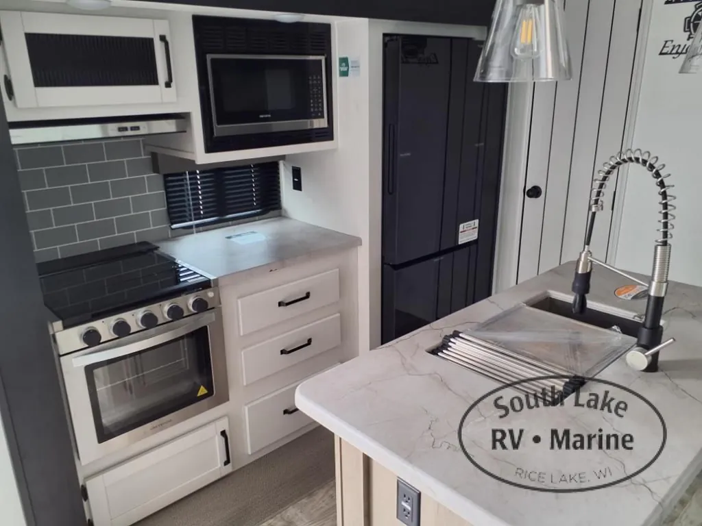 2026 Forest River Puma 32BHFS, Photos photo 11