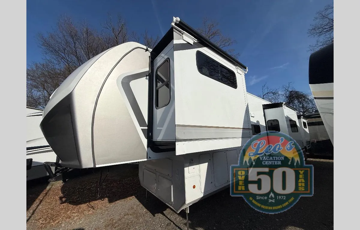 2026 Alliance RV Paradigm 395DS - Photo 4