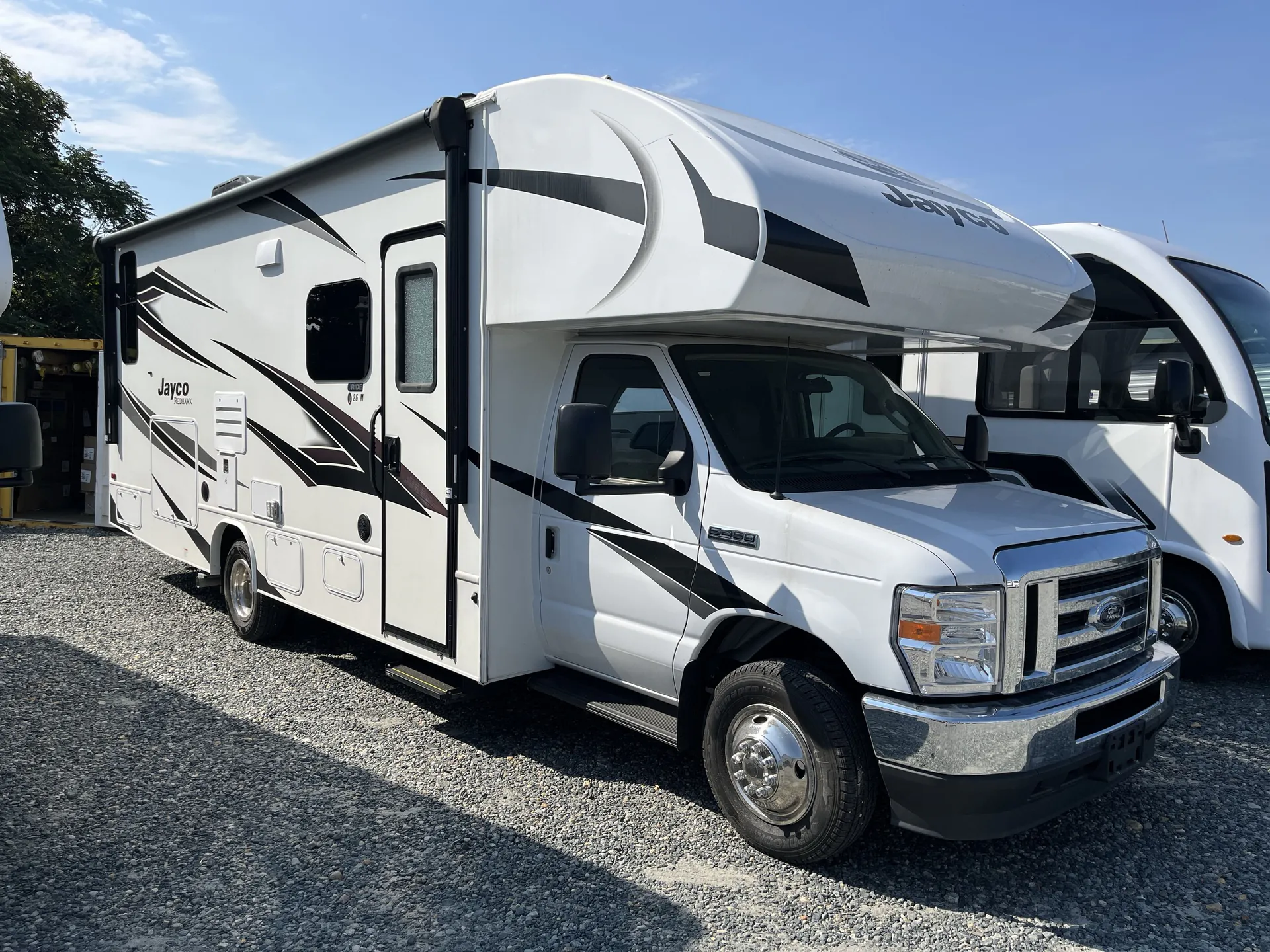 2023 Jayco Redhawk 26M - Photo 2