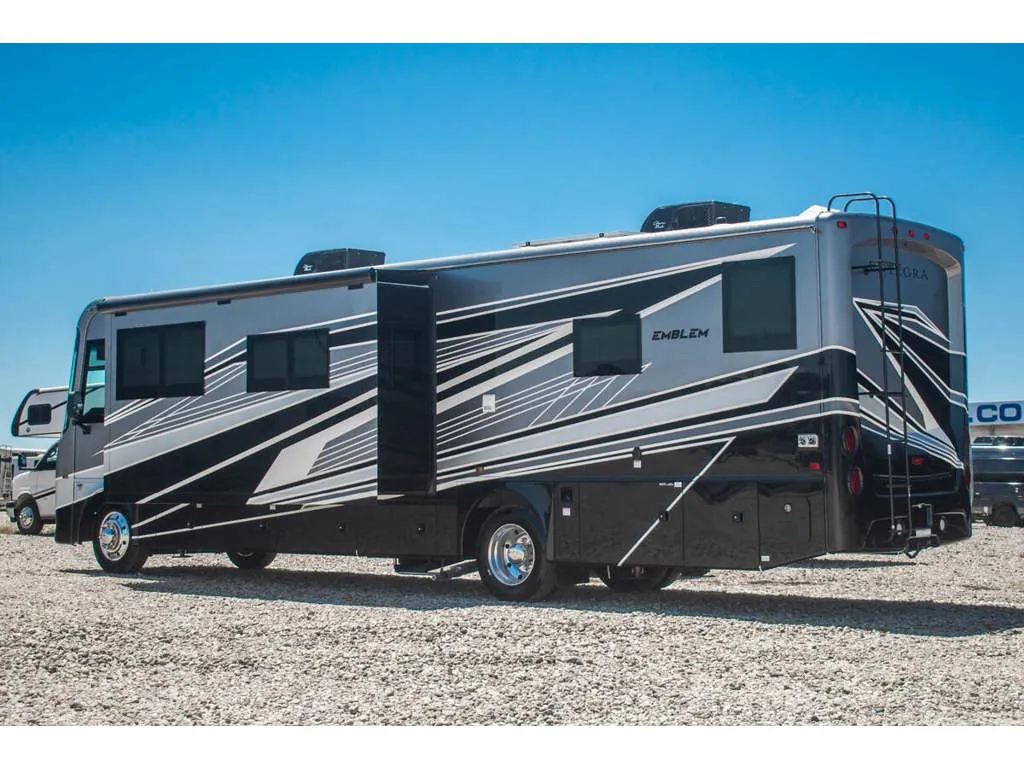 2027 Entegra Coach Emblem 36U, Photos photo 44