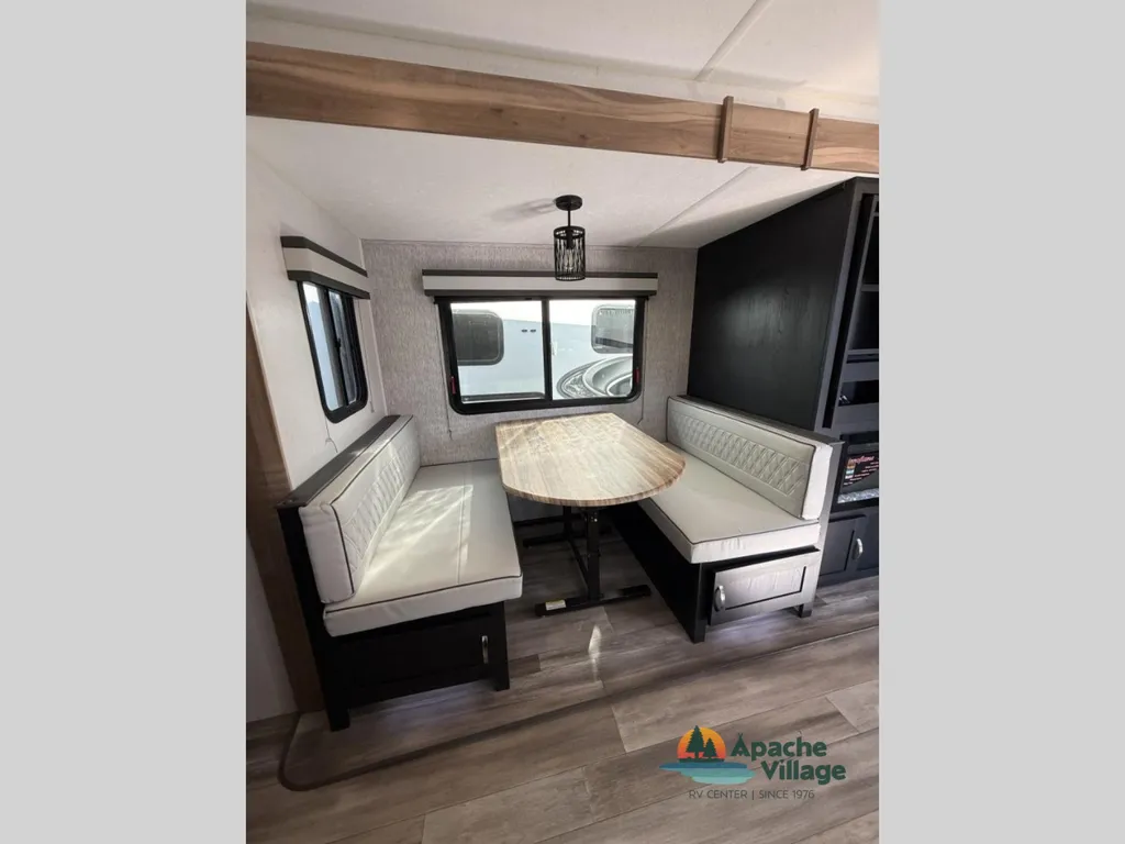 2023 Coachmen Freedom Express Ultra Lite 274RKS, Photos photo 15