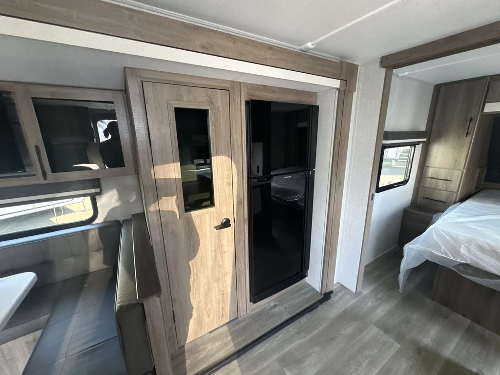 2024 Grand Design Imagine XLS 25DBE, Photos photo 8