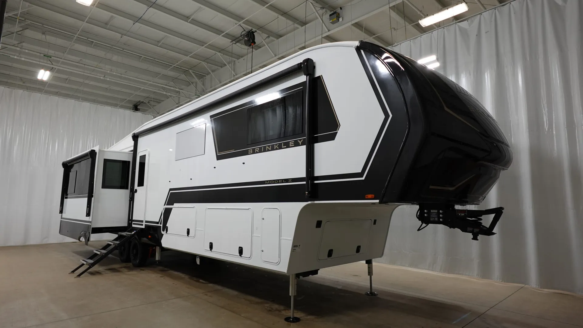 2026 Brinkley Model Z 3610 - Photo 2