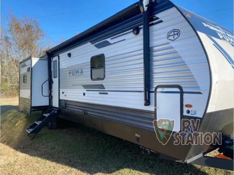 2025 Palomino Puma 32BHFS - Photo 2