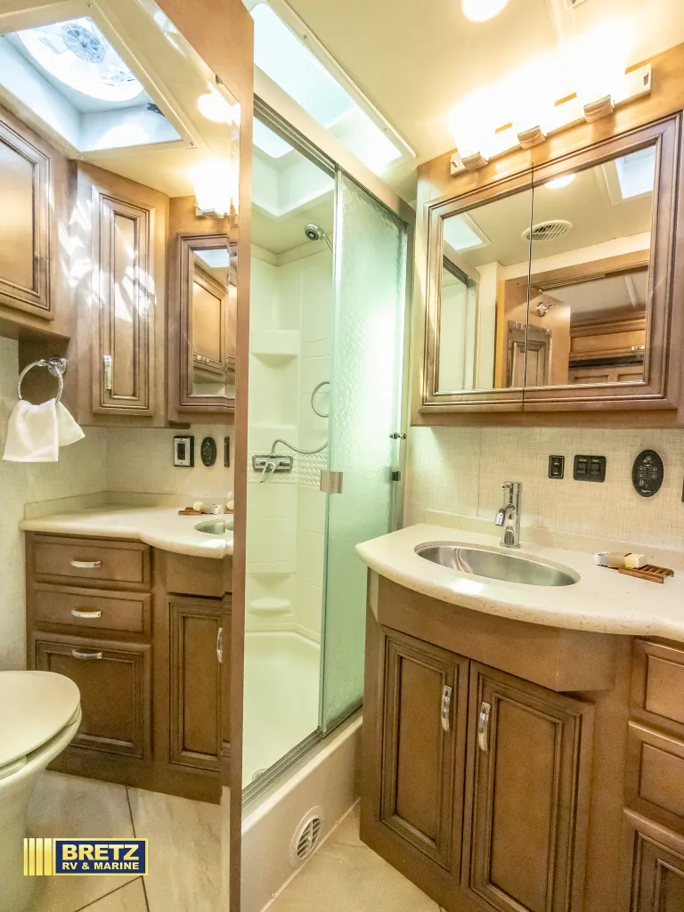 2020 Newmar Bay Star 3226 - Photo 4