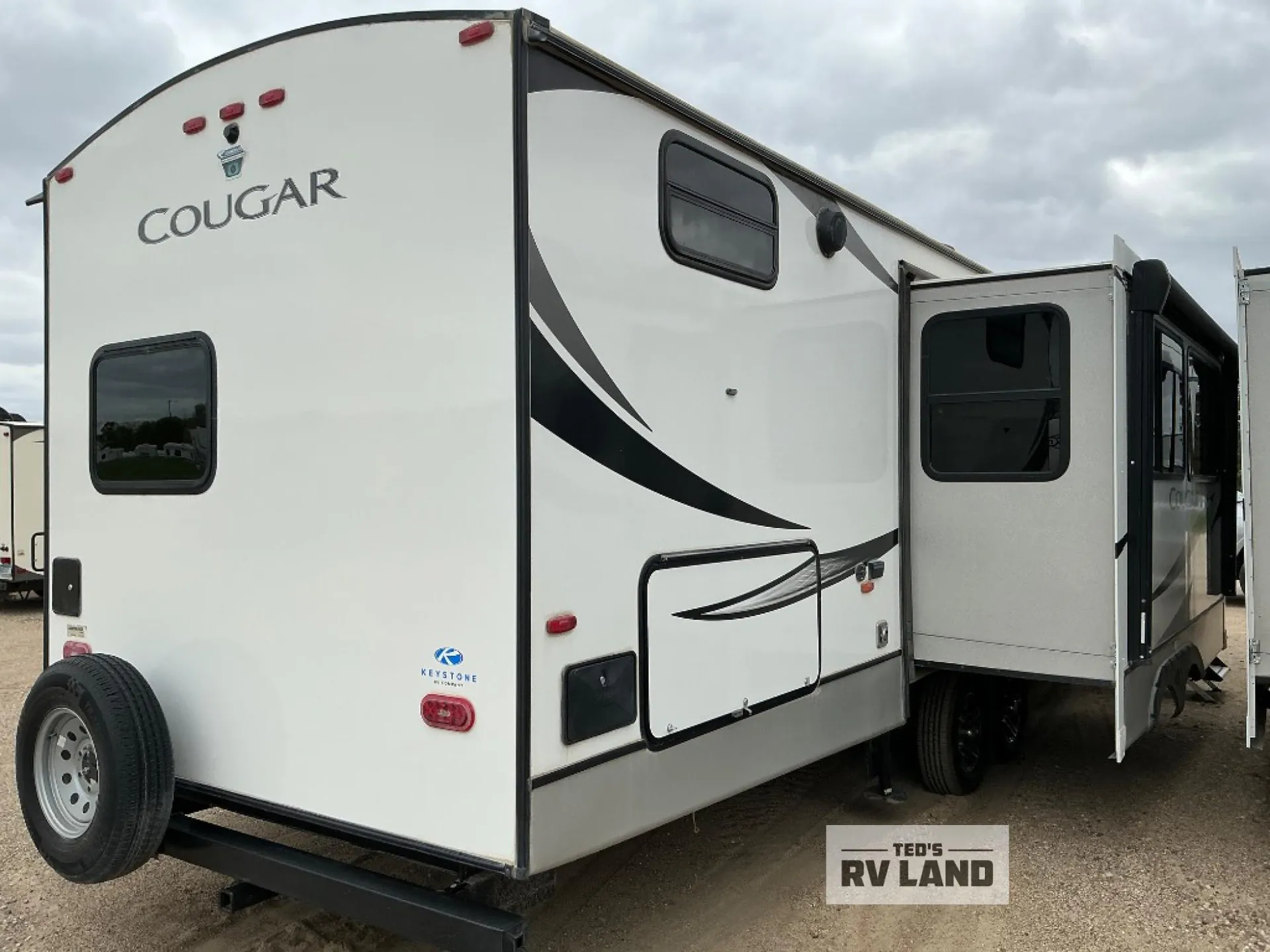 2022 Keystone Cougar Half-Ton 34TSB - Photo 4
