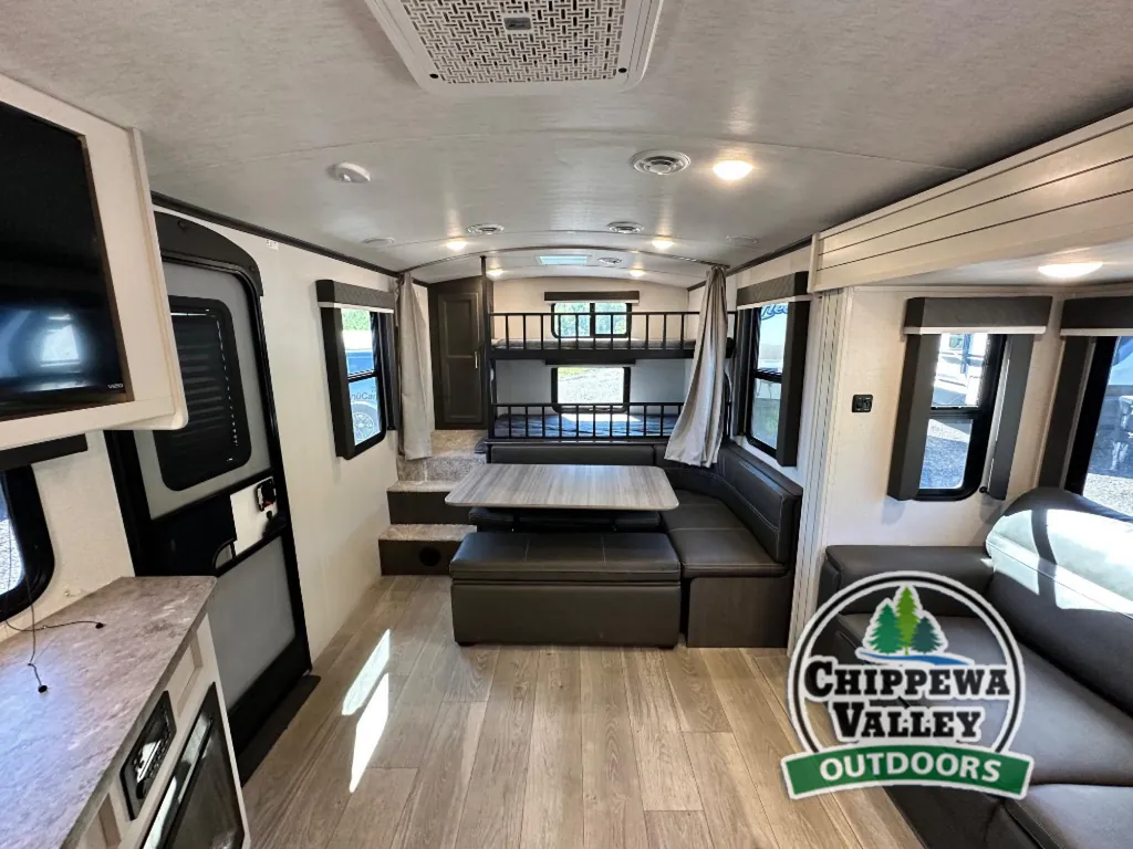 2024 Keystone RV Cougar Half-Ton 30BHS, Photos photo 21