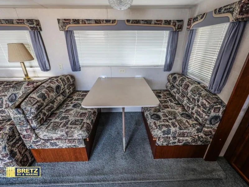 2002 Coachmen RV Catalina 296FKS - Photo 4
