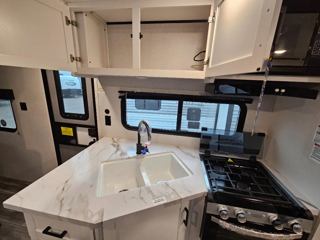 2026 Jayco Jay Flight SLX 321BDS, Photos photo 15